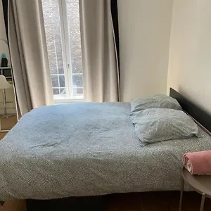 https://studio-quai-de-valmy.fr-paris.fr