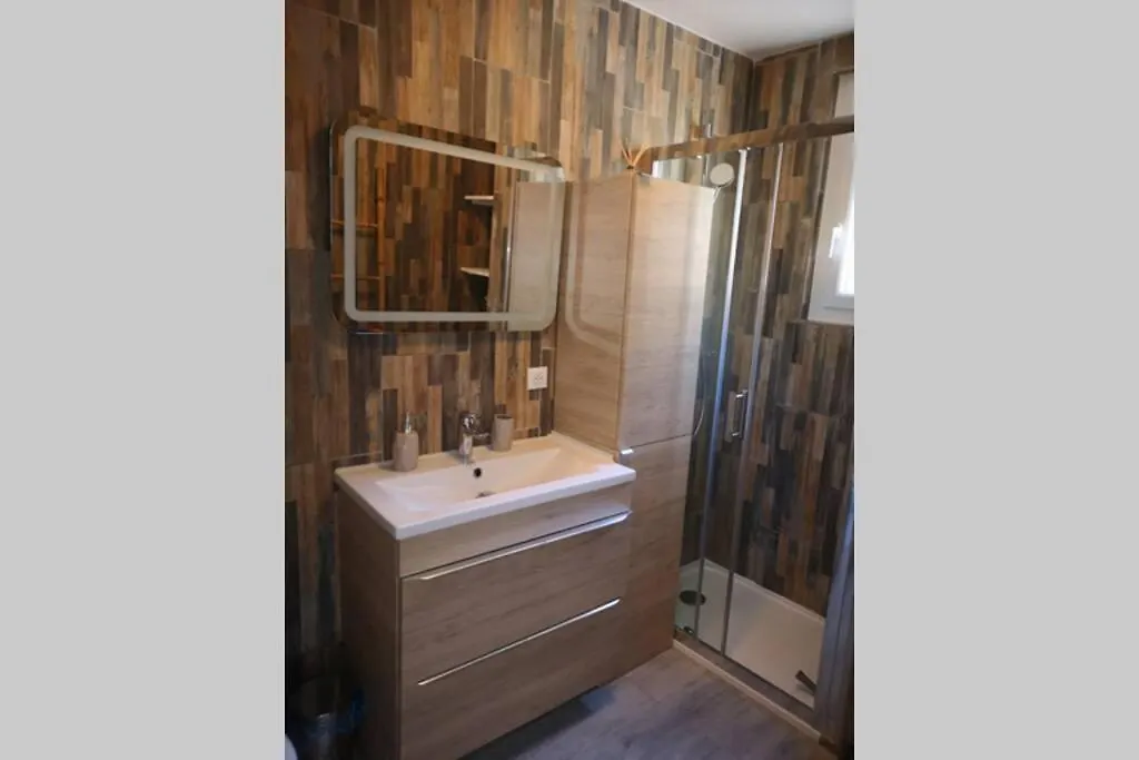 Jolie Petite Maison De Charme Dans Quartier Boise Vallauris Holiday home